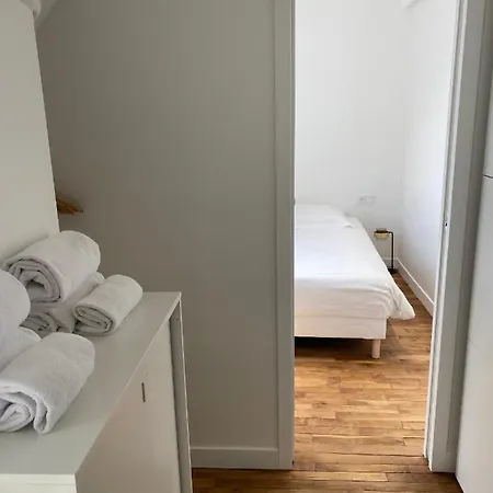 Dauphine - Modern Parigi